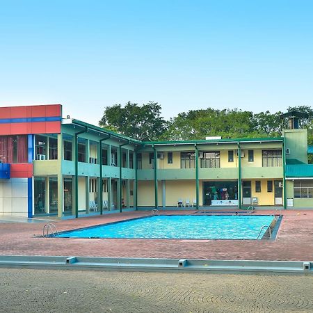 Gunners Club Hotel Minneriya Kültér fotó